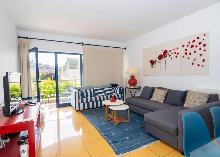 Orada - Marina De Apartman